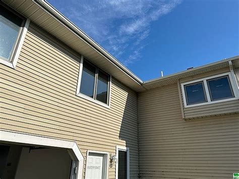 32033 SD 11, Elk Point, SD 57025 .